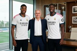 只待官宣！羅馬諾：穆帥攜科納特、鄧弗里斯加盟皇馬，都已確定配圖