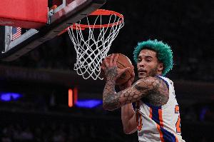 NBA歷史4人單賽季效力于總決賽雙方：索漢 瓦萊喬 維特斯 克雷格配圖