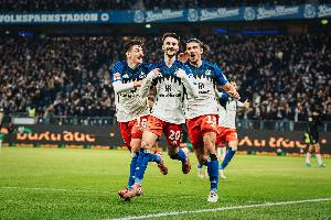 太陽報：漢堡隊希望阿森納降價，他們想留下法比奧·維埃拉配圖