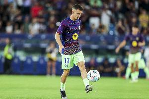 世體：卡薩多已經(jīng)被經(jīng)紀人推薦給多支球隊，摩納哥表示對他沒興趣配圖