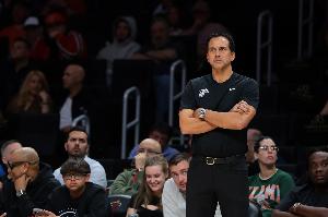 解說：熱火陣容得微調(diào)&得看圍繞字母的效果 斯波還能點石成金嗎？配圖