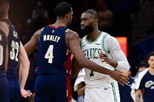 Windhorst:勇士有吸引力 但騎士可去換杰倫·布朗來(lái)招募詹姆斯配圖