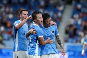 就在今天！新鵬城3-0西海岸結(jié)束2連敗&取得對西海岸隊史首勝配圖
