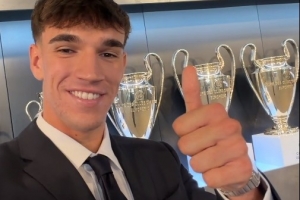 客戰(zhàn)替補絕殺！埃斯皮：很快會在伯納烏和大家見面 Hala Madrid配圖