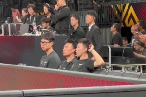 廖三寧與趙嘉義結(jié)束國家隊任務(wù) 回歸球隊觀戰(zhàn)北控洲際杯首戰(zhàn)配圖